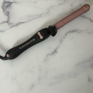 Beachwaver B1 Rotating Curling Iron in Midnight Rose